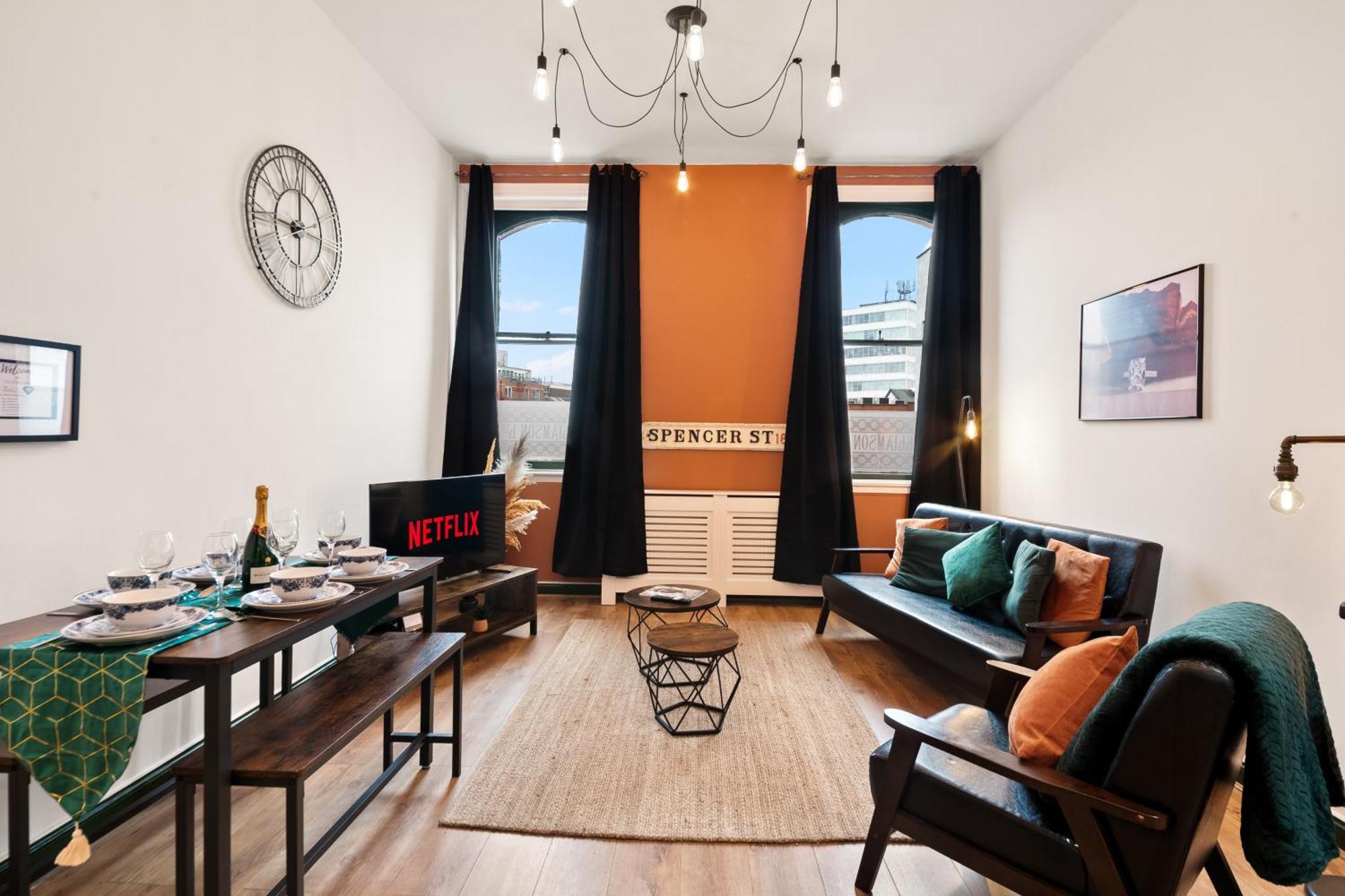 Spacious Birmingham City Apartment Экстерьер фото